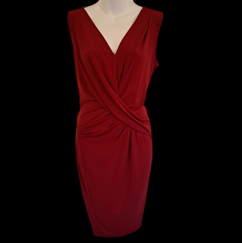 Simply Vera - Vera Wang - Garnet Red - Sheath Dress - Size Small - NWOT